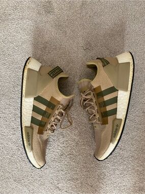 adidas Beige Sneaker with Olive Stripes